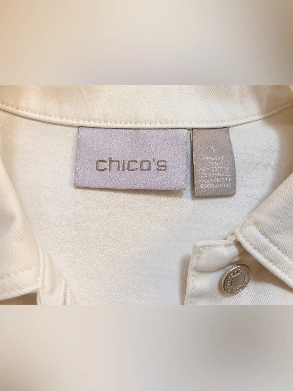Chico’s White Denim Long Jacket Duster Size 1 Button Front Stretch Coat